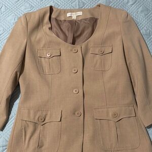 New York & Company Beige Blazer with Buttoned Pockets sz 12;matching skirt sz 14